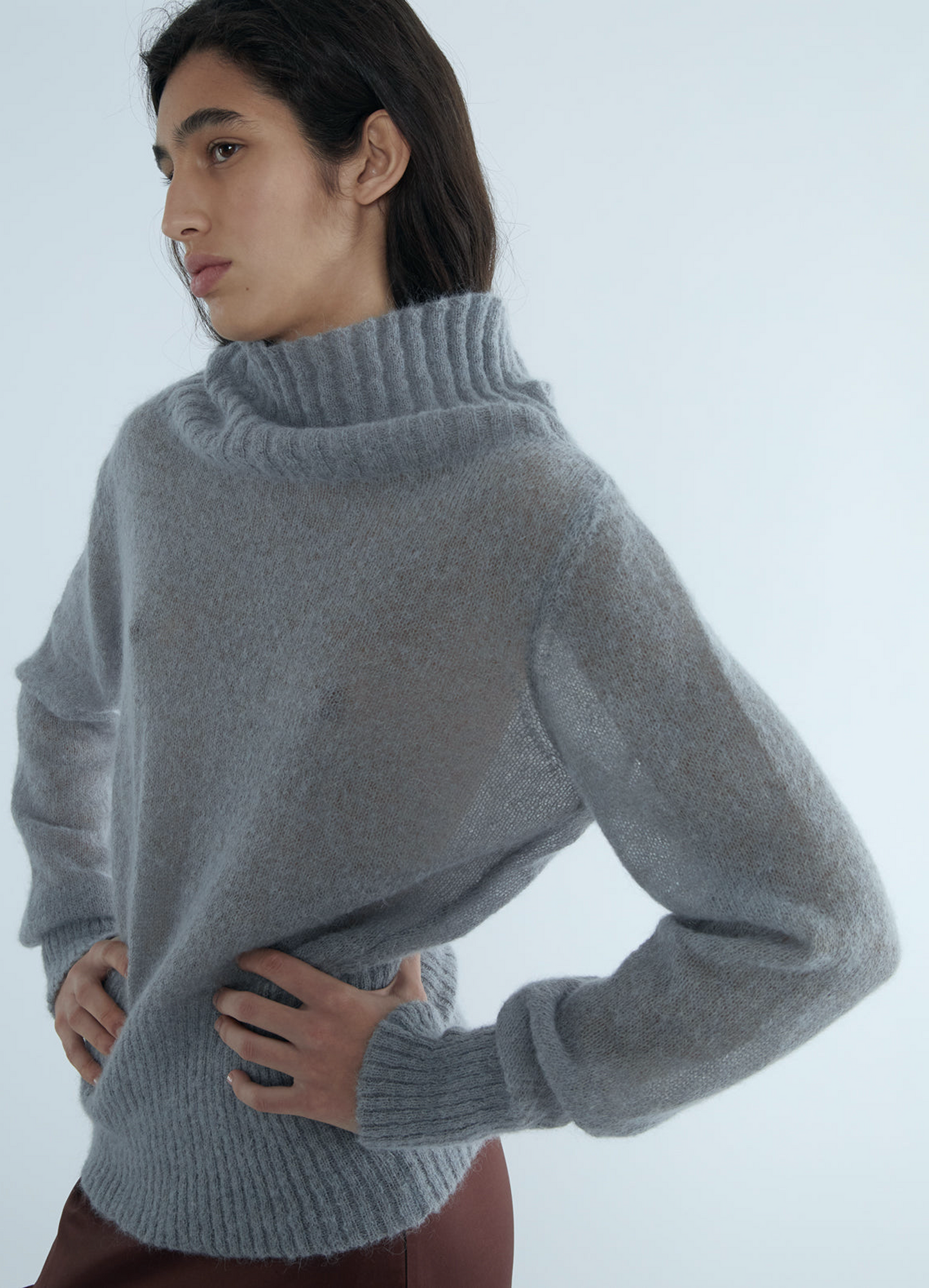 Cerleauan Knit Sweater (Test Product)